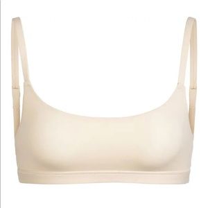 SKIMS Fits Everybody Scoop Neck Bralette, SAND, Size Small